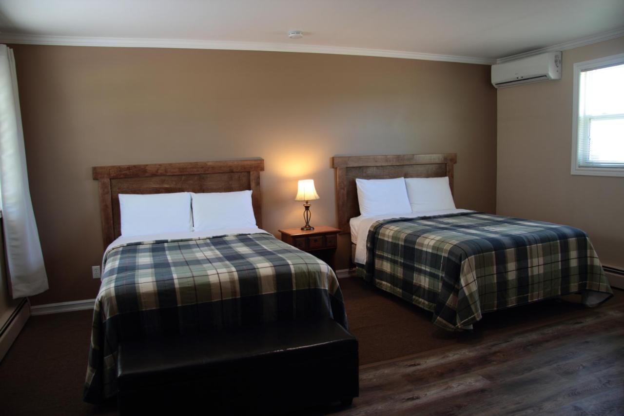 Carleton Inn & Cottages Bridgetown エクステリア 写真